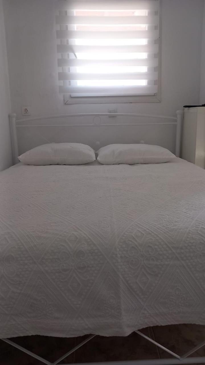 Appartement Marjo House à Artemi Extérieur photo